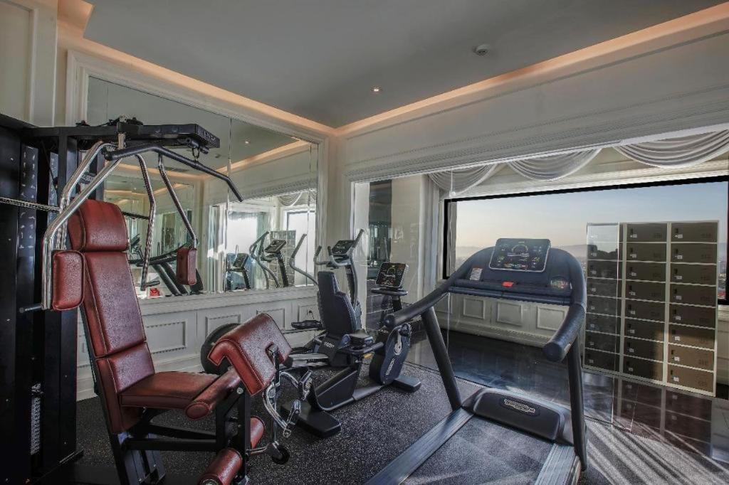 Lafayette Boutique Hotel Kejayan Экстерьер фото