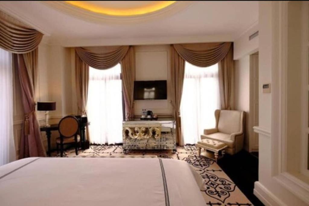 Lafayette Boutique Hotel Kejayan Экстерьер фото