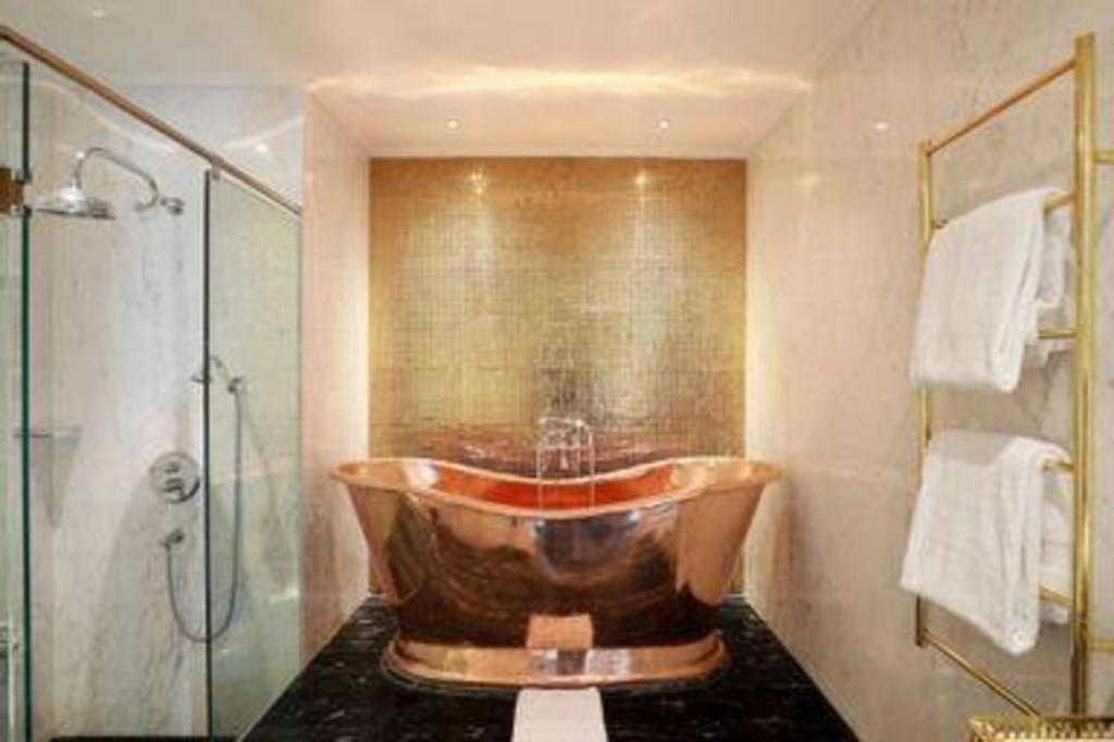 Lafayette Boutique Hotel Kejayan Экстерьер фото