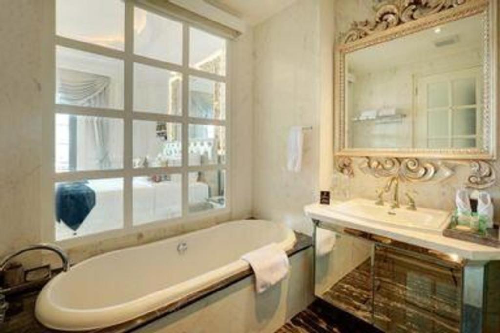 Lafayette Boutique Hotel Kejayan Экстерьер фото